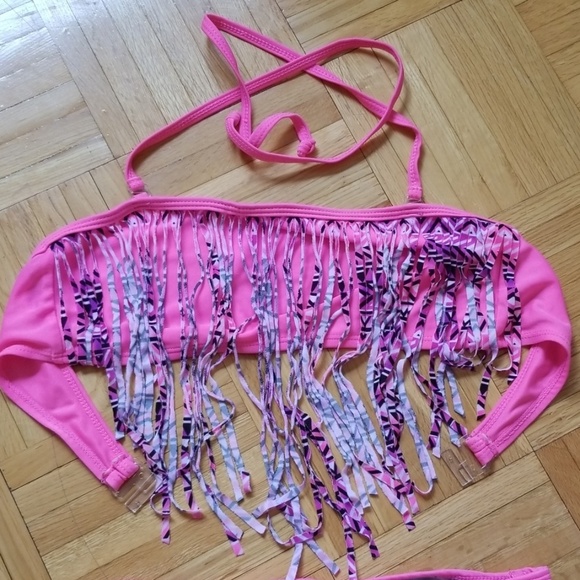 Bundle of Girls 2 Piece Halter Swim Suits, L - Picture 2 of 8